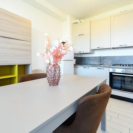 Madeleine Apartment Toscolano Maderno Exterior photo